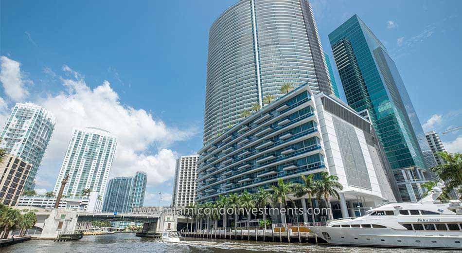 Downtown Miami condos along the Miami River