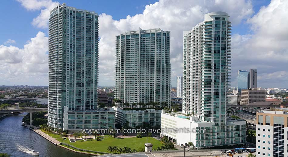 Miami River condos