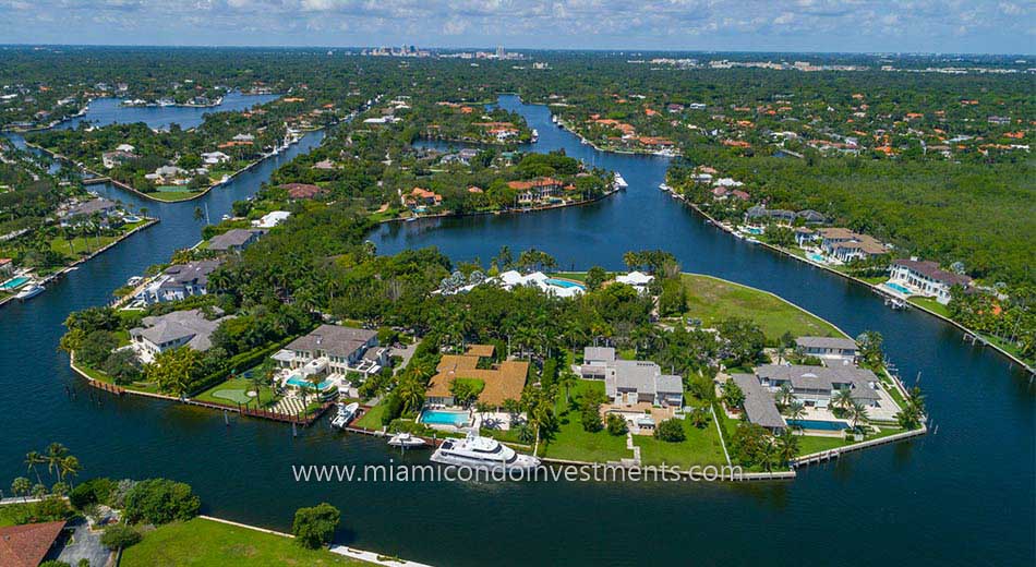 waterfront estates in Gables Estates