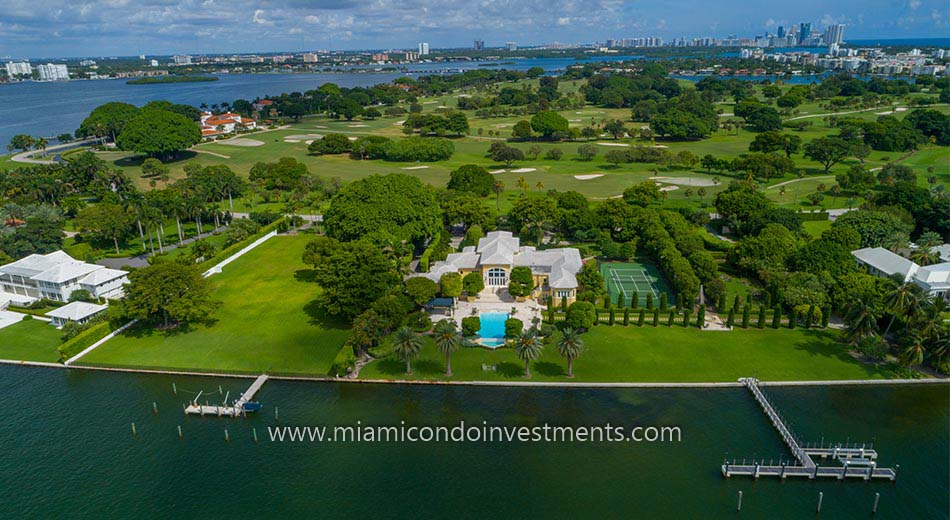 waterfront home on Indian Creek Island