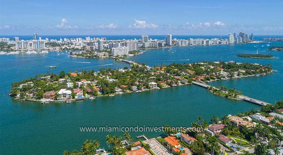 Belle Isle homes on the Venetian Islands